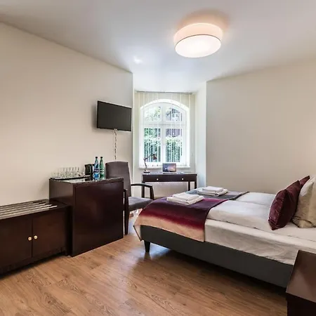 Rent Like - Elizy Orzeszkowej 6 Posen