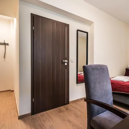 Rent Like - Elizy Orzeszkowej 6 * بوزنان