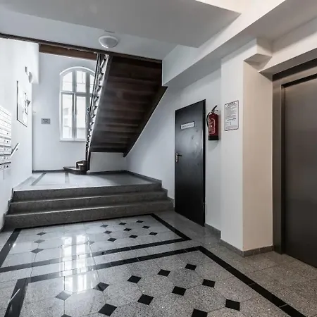 Rent Like - Elizy Orzeszkowej 6 Poznań