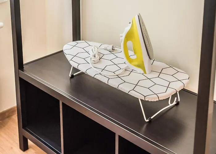 Rent Like - Elizy Orzeszkowej 6 포즈난