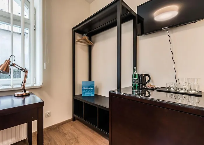 Rent Like - Elizy Orzeszkowej 6 * 포즈난